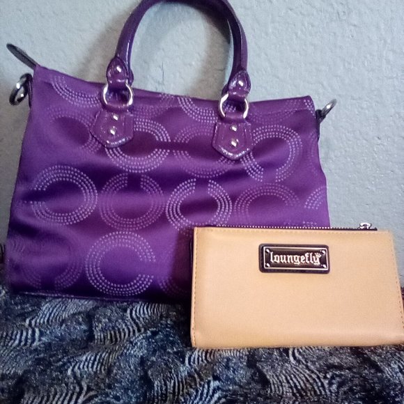 Coach dotted c art handbag and loungefly pumpkin wallet - Picture 2 of 3